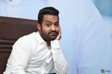 Jr Ntr Interview About Nannaku Prematho